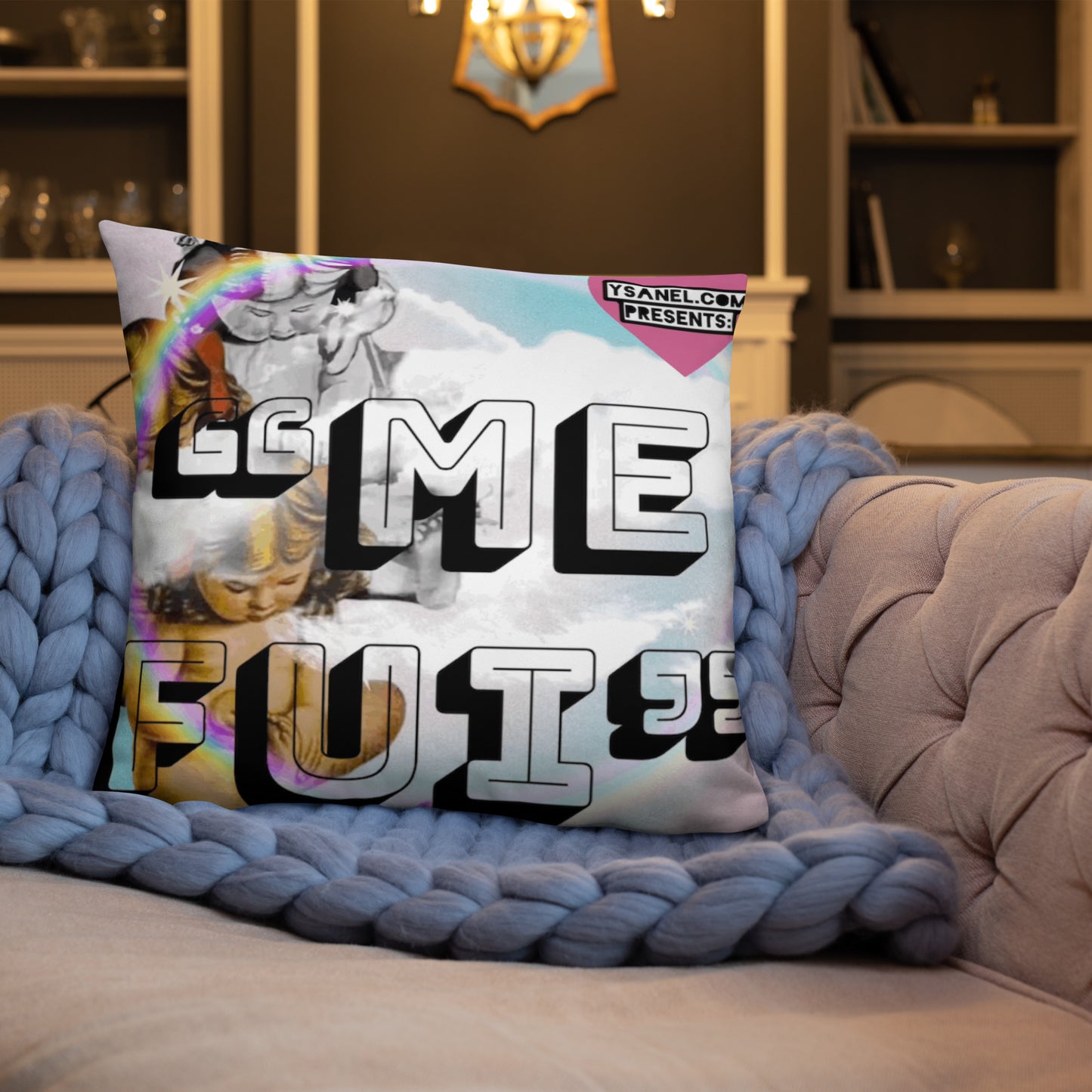 "Me Fui" Basic Pillow